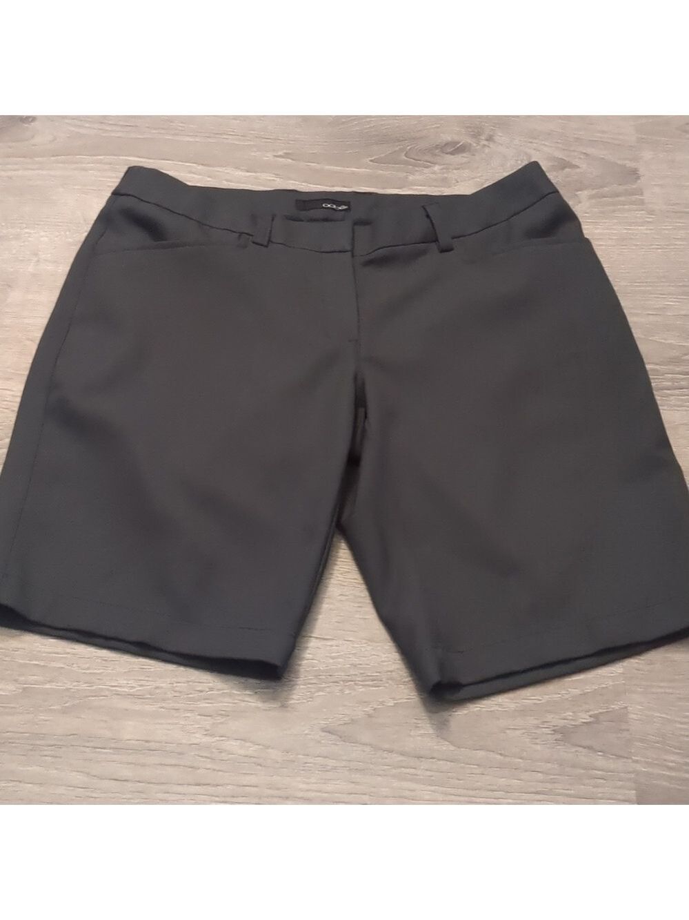 Oobe gray Bermuda shorts size 6